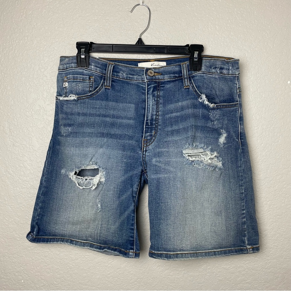 KanCan Women’s Distressed Blue Jean Shorts Size 29
